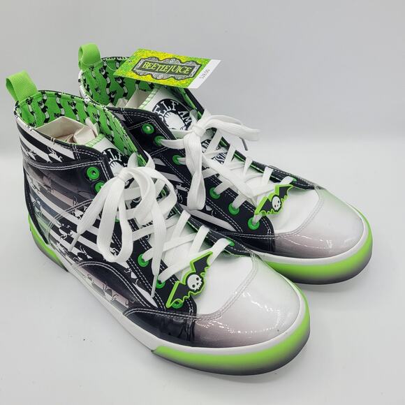 Ground Up Beetlejuice Women's size 11 green white movie collectible - Picture 2 of 9